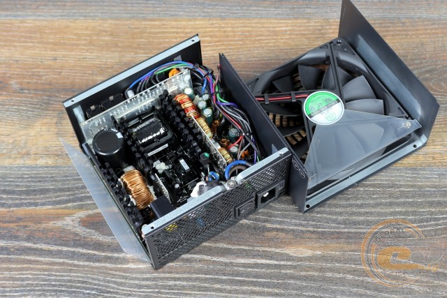 CHIEFTEC PROTON 850W