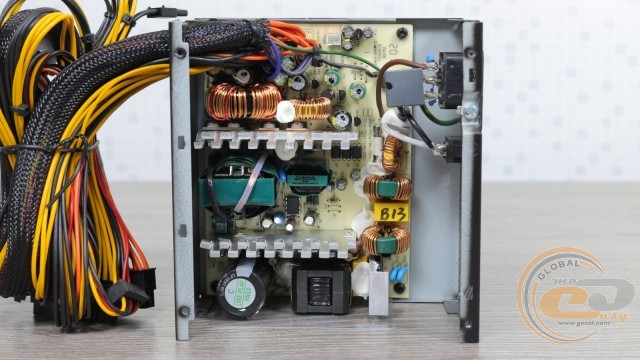 QUBE QBC-GPM-700W-80B