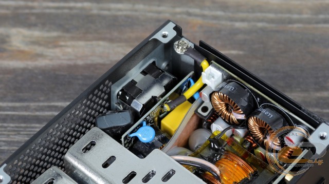 Cooler Master V650 SFX Gold