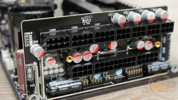 ASUS ROG Strix 550W Gold