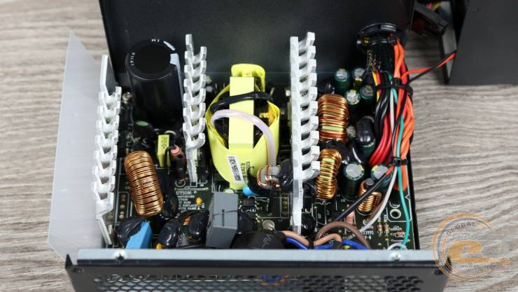 CHIEFTEC ECO GPE-600S