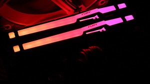 Обзор комплекта оперативной памяти DDR5-6000 Kingston FURY Beast RGB (KF560C40BBAK2-32) объемом 32 ГБ: почти топ