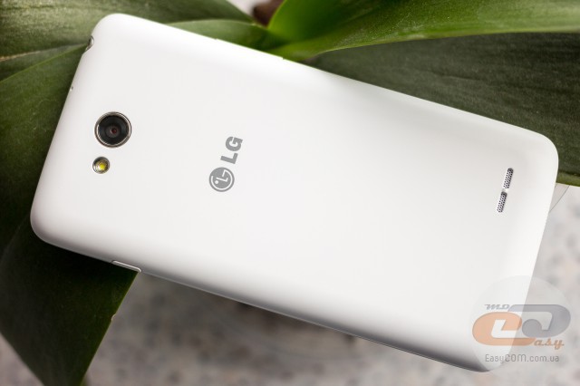 LG L90