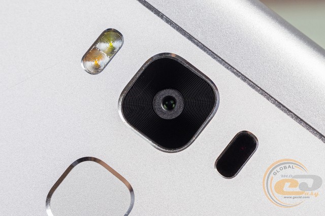 ASUS ZenFone 3 Max (ZC553KL)