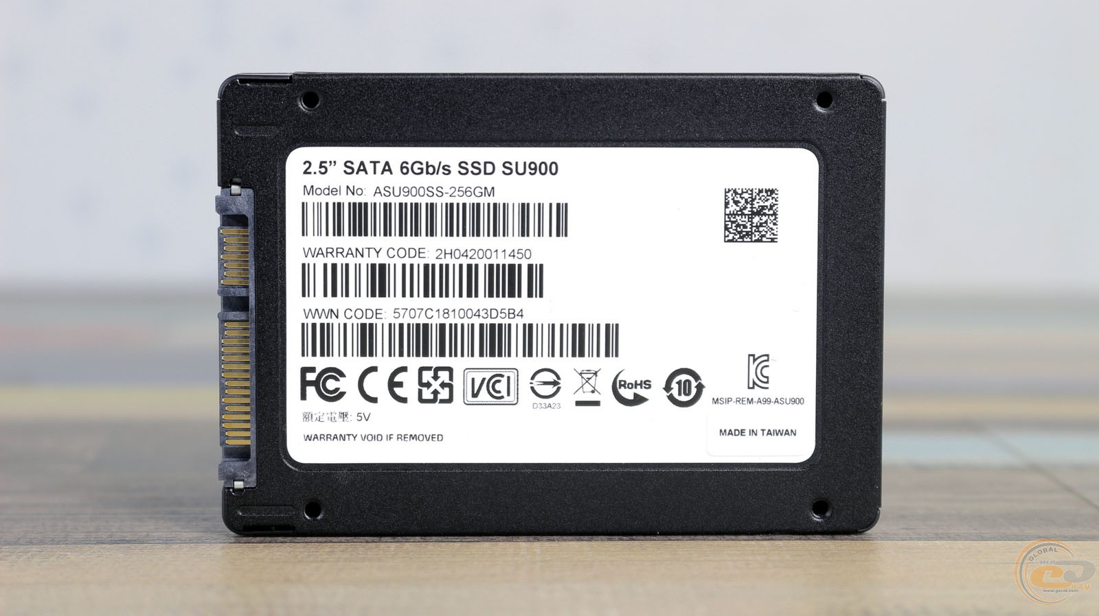 A data 900. Твердотельный накопитель ADATA Ultimate su900 256gb. ADATA 1 ТБ SATA Ultimate su900 1tb. Тесты SSD A data. ADATA Ultimate su650 256 GB S.M.A.R.T спецификация.
