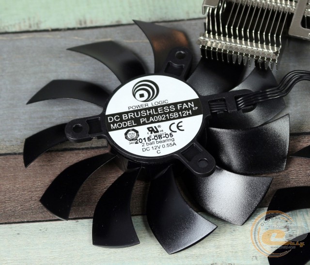 EVGA GeForce GTX 950 FTW GAMING ACX 2.0