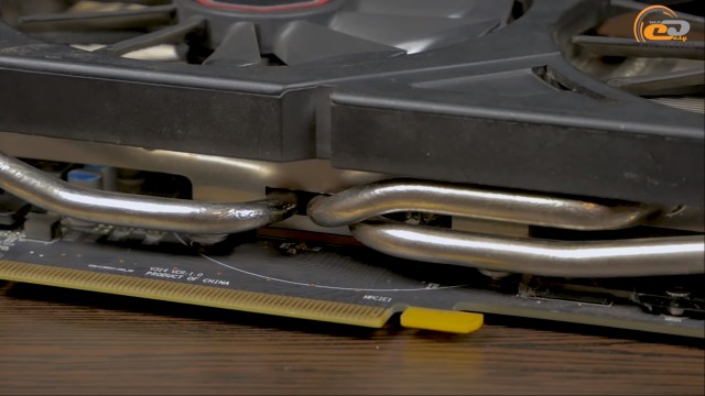 Radeon R9 285