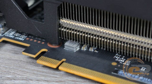 ASUS TUF Gaming Radeon RX 6800 XT OC Edition